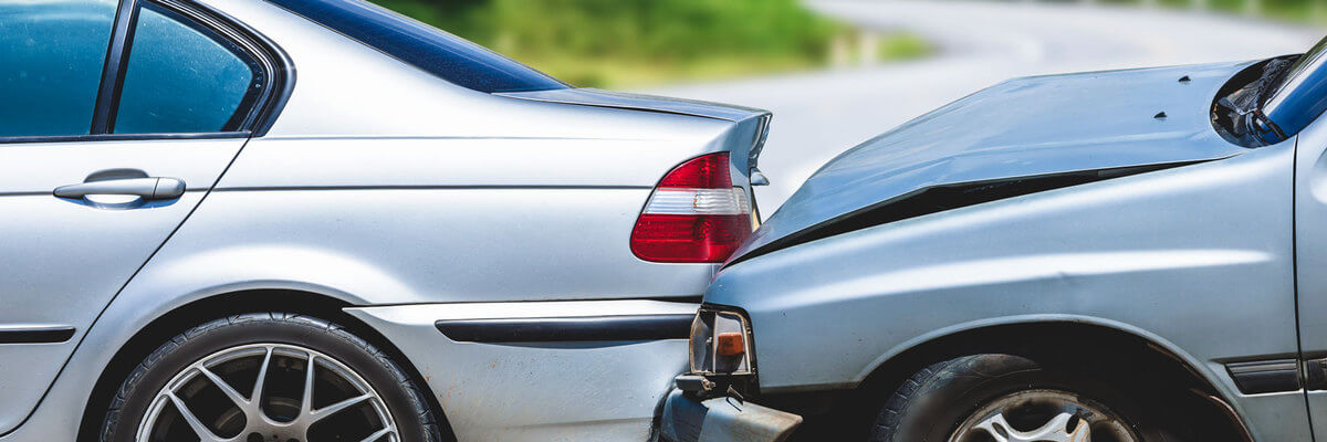 Bagatell-Unfälle: Wann Fahrerflucht (nicht) zur Straftat wird